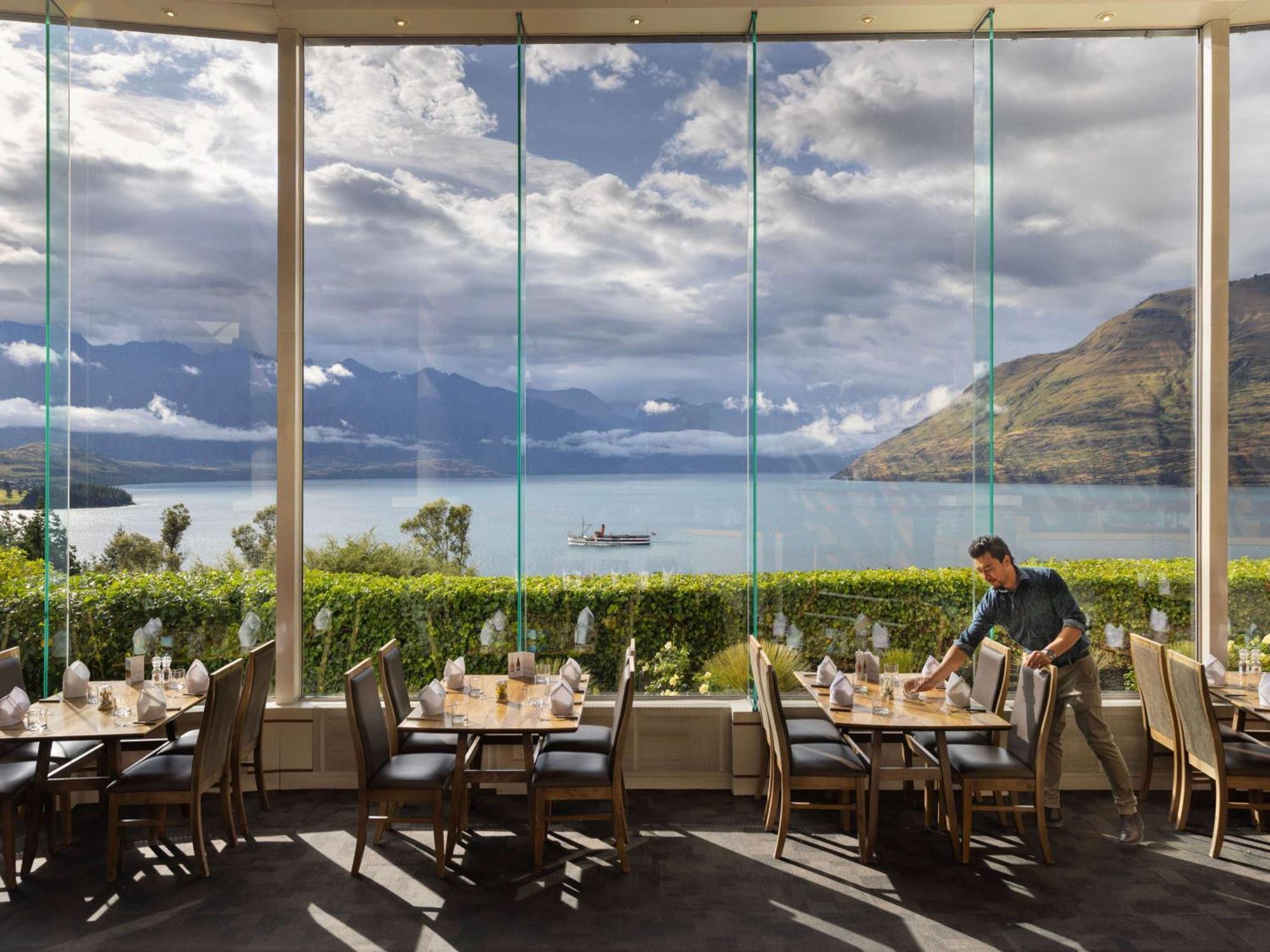 Mercure Queenstown Resort Buitenkant foto